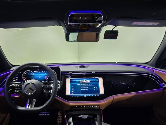 2025 Mercedes-Benz E-Класс 300 VI (W214, S214), чёрный - вид 6