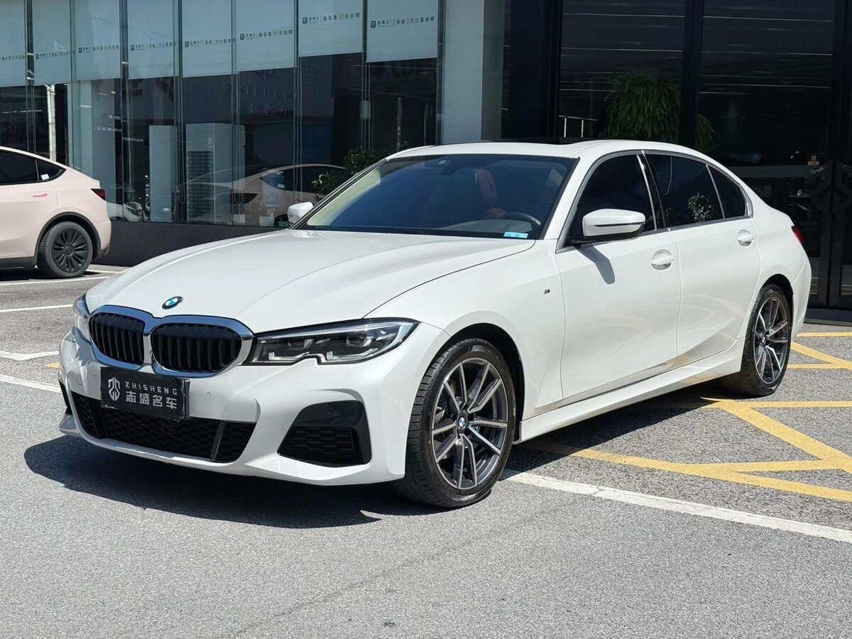 Открыть фотографии: BMW 3 серии VII (G2x)