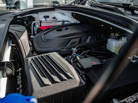 2025 Geely Okavango I Рестайлинг, белый - вид 23