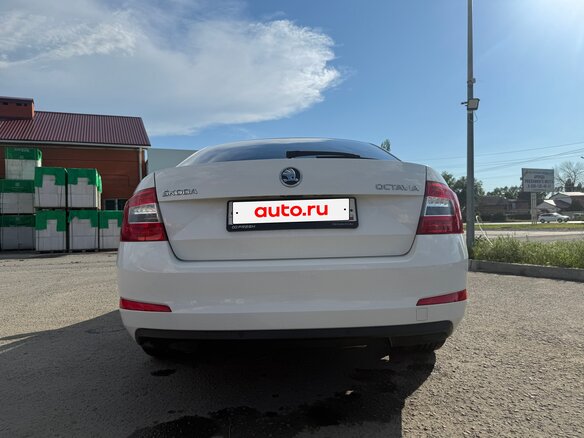 2014 Skoda Octavia III (A7), белый, 1450000 рублей - вид 12