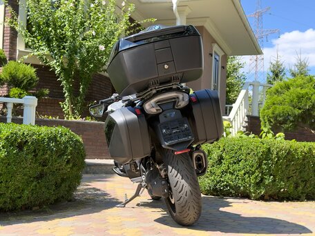 2025 BMW R 1300 RT, чёрный, 3399000 рублей, вид 3