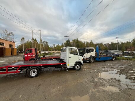 1998 Mercedes-Benz 612D, белый, 850000 рублей, вид 1