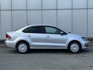 2016 Volkswagen Polo V Рестайлинг, серебристый, 1220000 рублей, вид 5