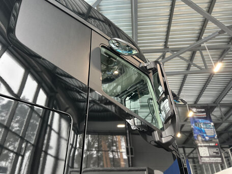 2023 Foton Auman EST A, чёрный, 7500000 рублей, вид 4