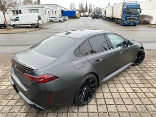 2025 BMW M5 VII (G90), серый, 24100000 рублей, вид 5