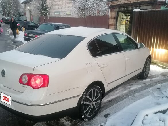 2008 Volkswagen Passat B6, белый, 740000 рублей - вид 6