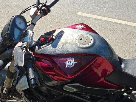 2004 MV Agusta Brutale 750, красный, 385000 рублей, вид 4