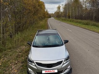 2015 Hyundai Solaris I Рестайлинг, серебристый, 870000 рублей, вид 3