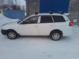 2000 Mazda Familia Y11, белый, 270000 рублей, вид 4