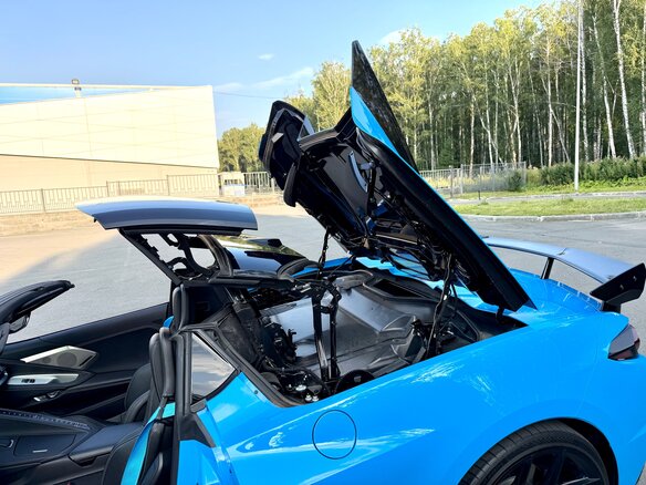 2021 Chevrolet Corvette Stingray C8, голубой, 13900000 рублей - вид 20