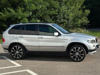 2005 BMW X5 4.4i I (E53) Рестайлинг, серебристый, 1200000 рублей, вид 4