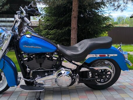 2017 Harley-Davidson Softail Deluxe, синий, 1100000 рублей, вид 4