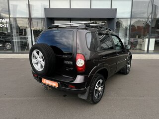 2014 Chevrolet Niva I Рестайлинг, фиолетовый, 690000 рублей, вид 5