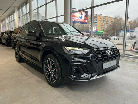 2026 Audi Q5 L 45 TFSI II (FY) Рестайлинг, чёрный, 6090000 рублей, вид 1
