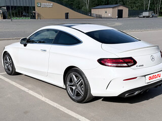 2021 Mercedes-Benz C-Класс 200 IV (W205) Рестайлинг, белый, 4300000 рублей, вид 1