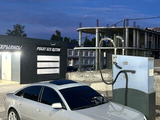 2001 Audi A6 II (C5), серый, 390000 рублей, вид 3