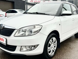 2012 Skoda Fabia II Рестайлинг, белый, 649000 рублей, вид 4
