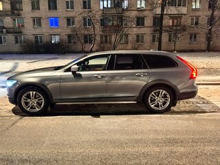 2017 Volvo V90 Cross Country I, серебристый, 3150000 рублей, вид 5