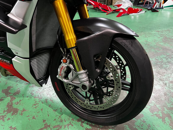 2023 Ducati Streetfighter V4 SP, чёрный, 2200000 рублей - вид 3