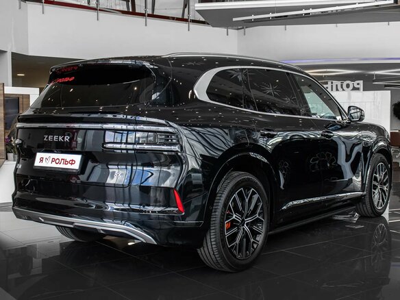2026 Zeekr 8X 70 kWh, чёрный - вид 4