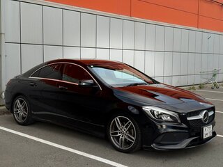 2018 Mercedes-Benz CLA 180 I (C117, X117) Рестайлинг, чёрный, 1650000 рублей, вид 3