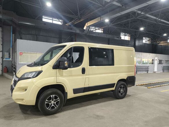 2018 Peugeot Boxer, бежевый, 2050000 рублей - вид 6