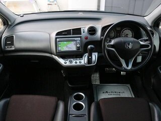2014 Honda Stream II Рестайлинг, чёрный, 1020000 рублей, вид 5
