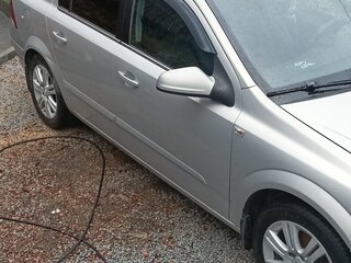2007 Opel Astra H Рестайлинг, серый, 525000 рублей, вид 3