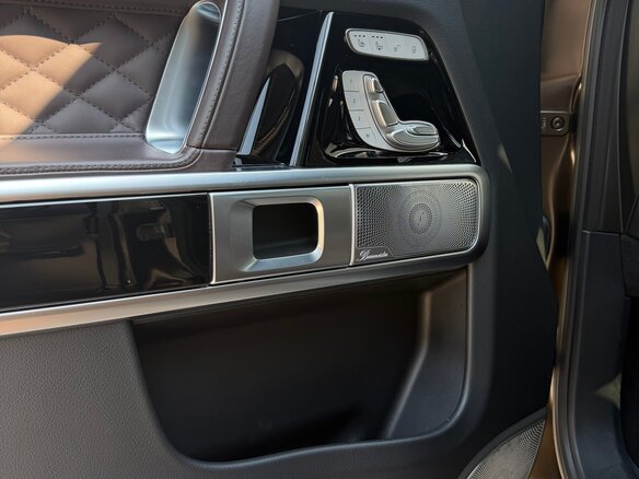 2024 Mercedes-Benz G-Класс AMG 63 AMG II (W463), коричневый, 22000000 рублей - вид 6