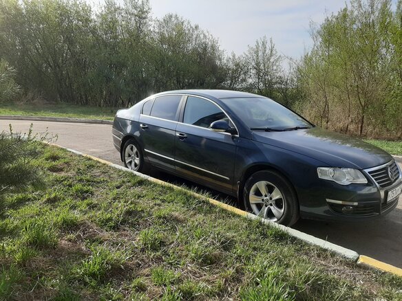 2007 Volkswagen Passat B6, серый, 650000 рублей - вид 2