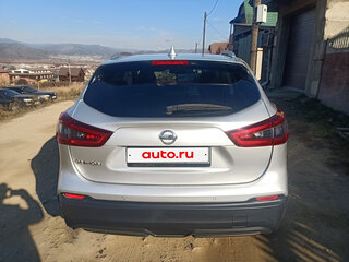 2019 Nissan Qashqai II Рестайлинг, серебристый, 2350000 рублей, вид 3