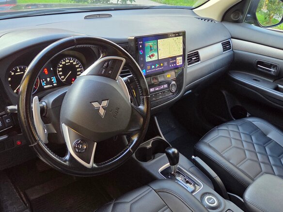 2013 Mitsubishi Outlander III, чёрный, 1300000 рублей - вид 4