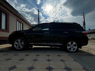 2012 Toyota Highlander II (XU40) Рестайлинг, чёрный, 1700000 рублей, вид 4