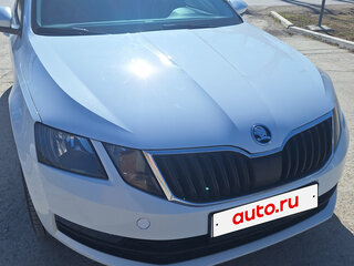2020 Skoda Octavia III (A7) Рестайлинг, белый, 2050000 рублей, вид 3