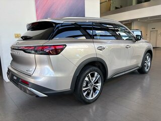 2025 Infiniti QX60 II, бежевый, 7140000 рублей, вид 3