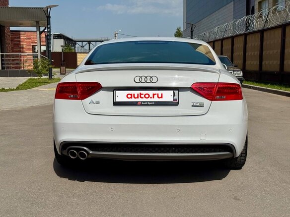2015 Audi A5 I (8T) Рестайлинг, белый, 1900000 рублей - вид 6