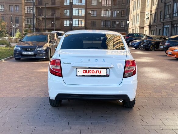 2022 Lada (ВАЗ) Granta I Рестайлинг, белый, 580000 рублей - вид 4