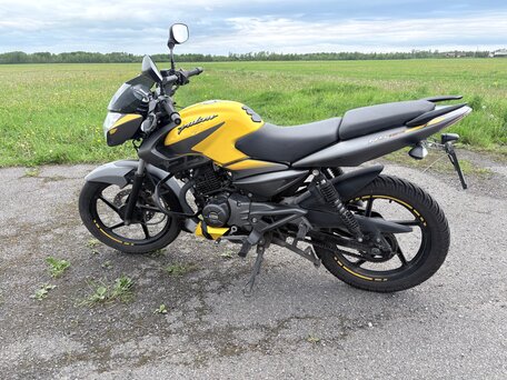 2021 Bajaj Pulsar NS 125, жёлтый, 120000 рублей, вид 3