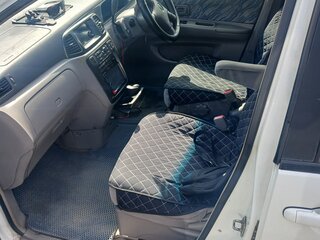 2000 Nissan Liberty, белый, 339000 рублей, вид 5