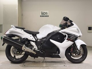 2017 Suzuki GSX 1300 R Hayabusa, белый, 1193000 рублей, вид 2