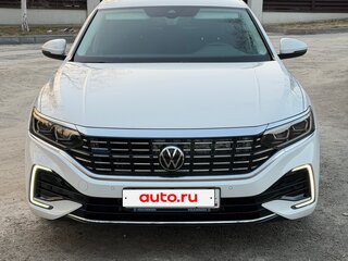 2021 Volkswagen Passat (North America and China) II (China Market) Рестайлинг, белый, 3000000 рублей, вид 3