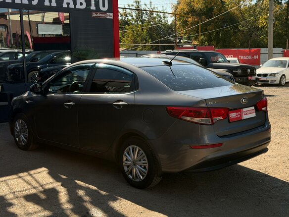 2016 Kia Rio III Рестайлинг, серый, 1050000 рублей - вид 8