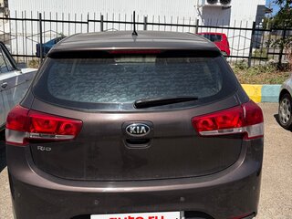 2016 Kia Rio III Рестайлинг, коричневый, 1200000 рублей, вид 3