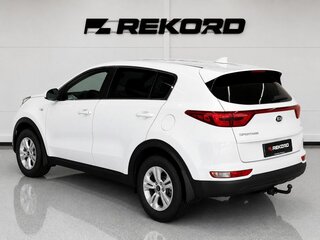 2018 Kia Sportage IV, белый, 1649000 рублей, вид 2