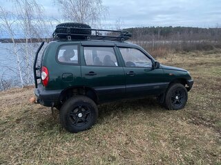 2004 Chevrolet Niva I, зелёный, 550000 рублей, вид 4