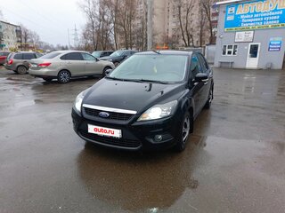 2010 Ford Focus II Рестайлинг, чёрный, 700000 рублей, вид 4
