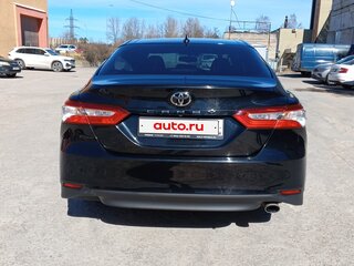 2018 Toyota Camry VIII (XV70), чёрный, 2600000 рублей, вид 3