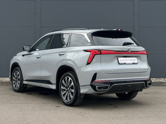 2024 Changan CS75 Plus III, серый, 2680000 рублей - вид 6