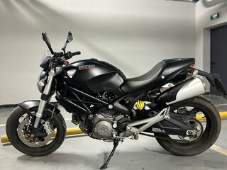 2011 Ducati Monster 696, чёрный, 550000 рублей, вид 3