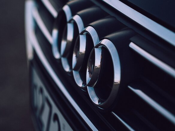 2015 Audi A4 V (B9), чёрный, 1850000 рублей - вид 10